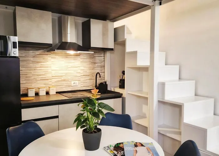 Fantastic Flat Famagosta Area, Forum, Parking, Netflix